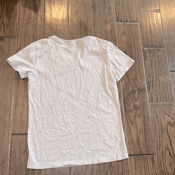 Gray V-Neck Women's graphic T-shirt girlfriend fiancé size medium - Picture 6 of 6